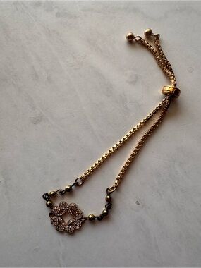 Gold Tone Adjustable Bolo Box Chain Bracelet w/ Floral Pavé Crystal Charm